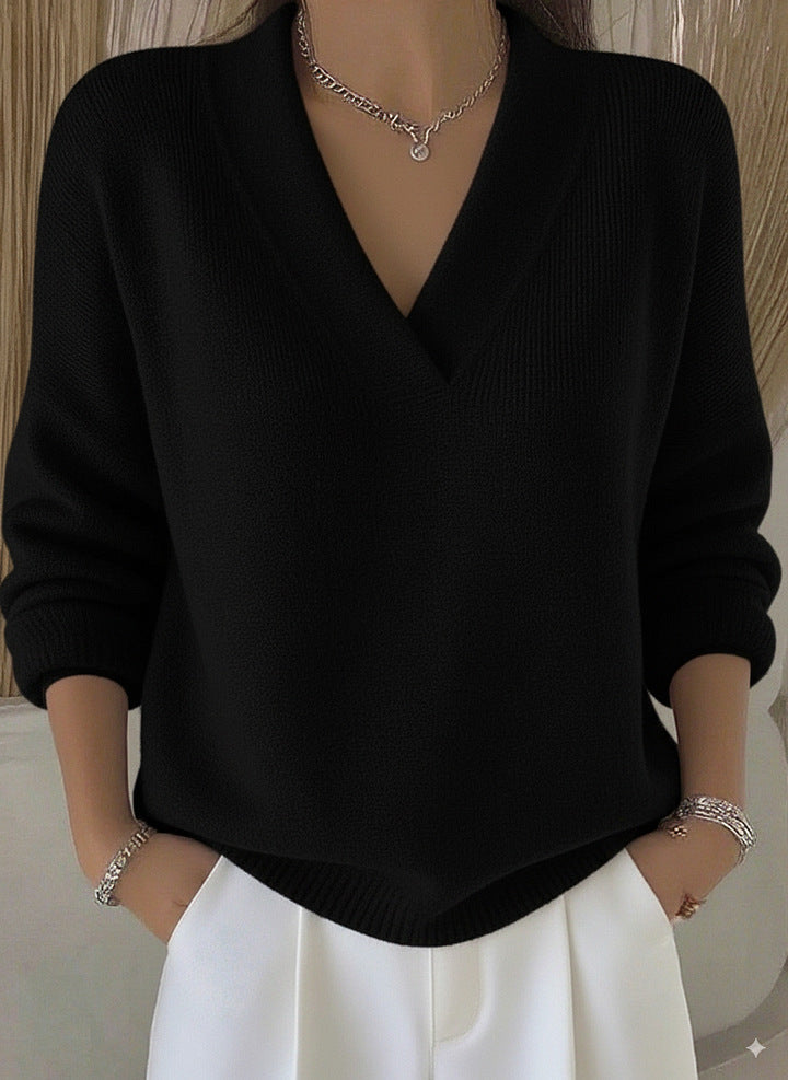 Clara | Miękki różowy sweter V-neck w luźnym kroju